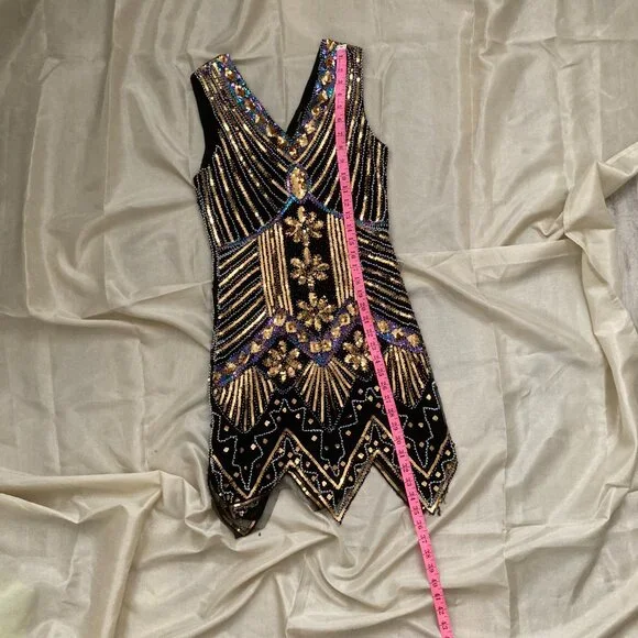 flapper like gold and black  sequins dress - Picture 8 of 8